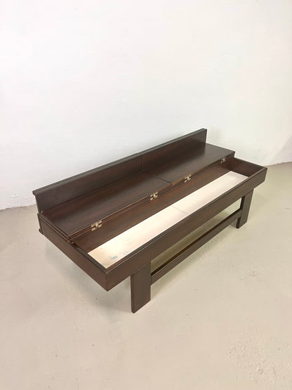 Tavolino da caffè, Vittorio Introini per Saporiti