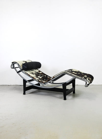Chaise longue LC4, Le Corbusier per Cassina