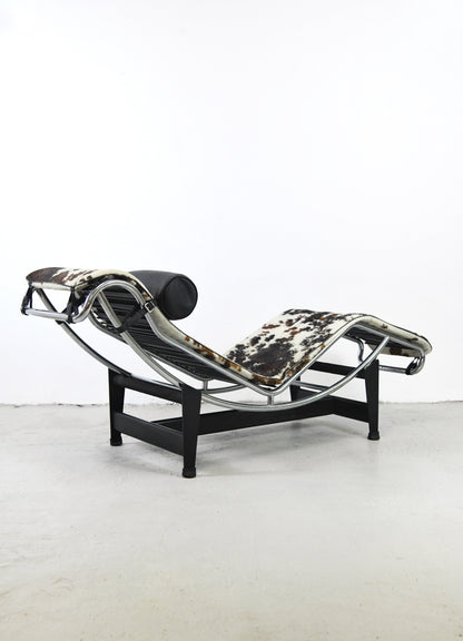 Chaise longue LC4, Le Corbusier per Cassina