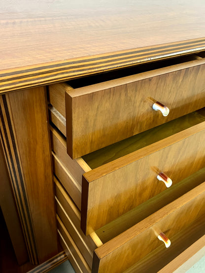 Credenza in stile Maxalto