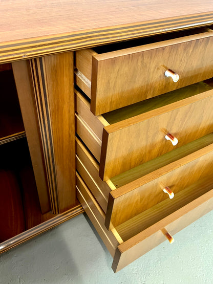 Credenza in stile Maxalto