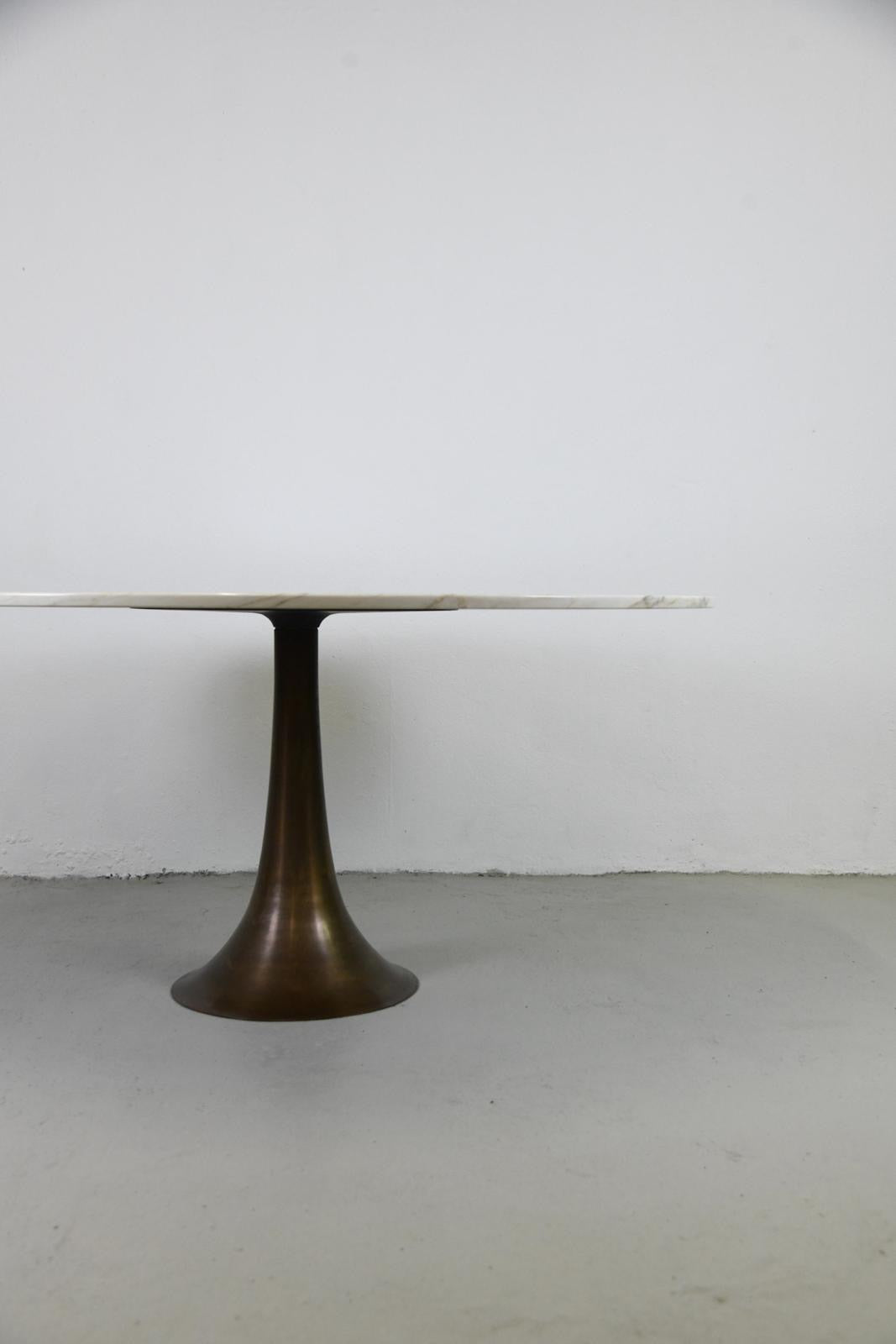 Tavolo 302, Angelo Mangiarotti per Bernini